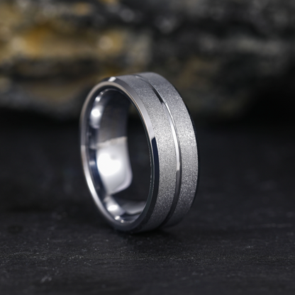 The Silvercut Edge